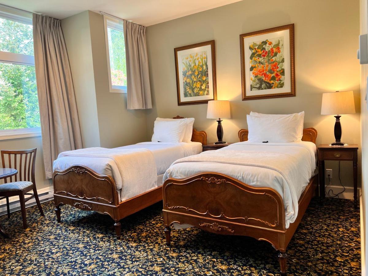Woodstone Manor Inc. Hotel Sturdies Bay Kültér fotó