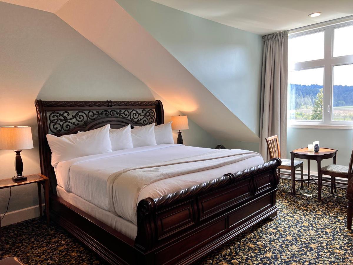 Woodstone Manor Inc. Hotel Sturdies Bay Kültér fotó