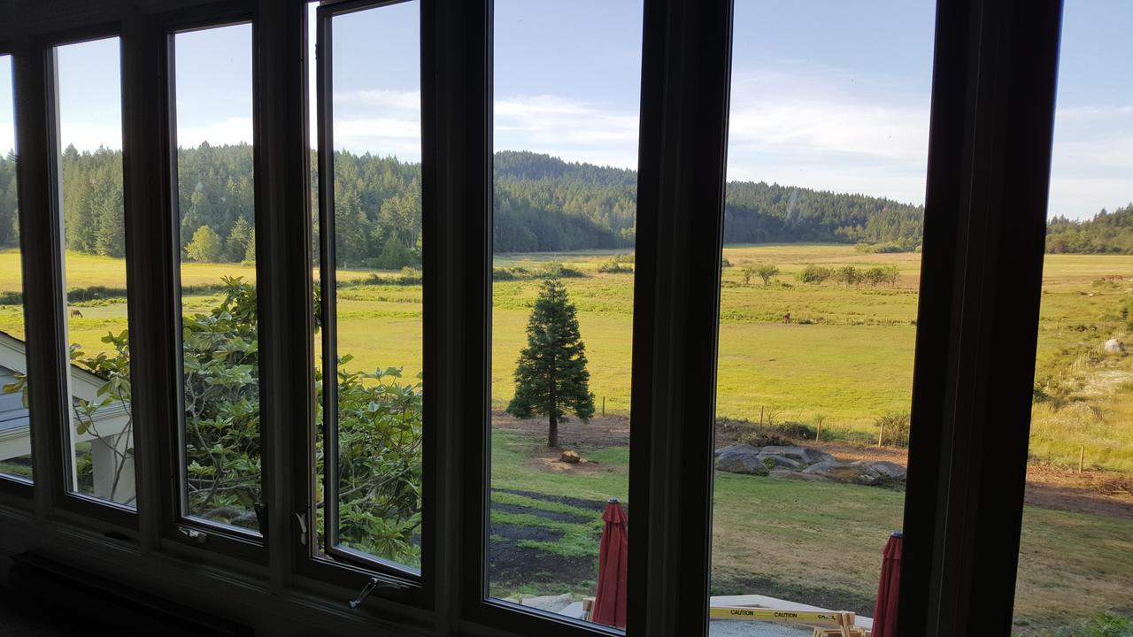 Woodstone Manor Inc. Hotel Sturdies Bay Kültér fotó